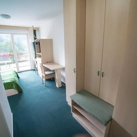 Hotel Rakitna Hotel 3*